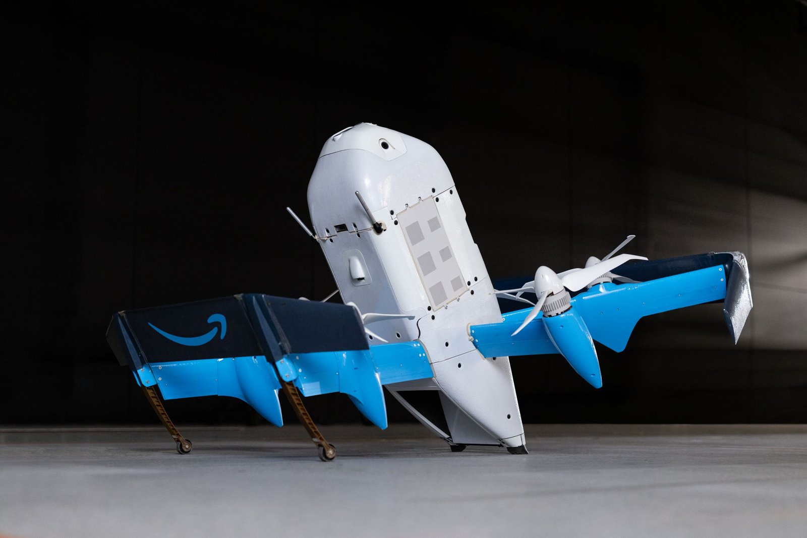 Seu pacote pode vir do céu: Amazon Prime Air chega a 500 cidades!