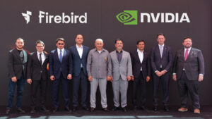THINKING PROCESS:Analyze the original title: "Firebird Launches CIS Region’s Largest AI Factory in Armenia"Core message: Firebird (company/entity) is launching a huge AI factory in Armenia, specifically for the CIS region.
Keywords: Firebird, AI Factory, Armenia, CIS Region, Largest.
Tone: Factual, corporate.Understand the target platform: Google DiscoverCharacteristics:Curiosity-driven.
Short, catchy.
Intriguing, often with a "hook."
Focuses on what's new, interesting, or impactful.
Aims to make the user click for more information.
Often uses questions, strong verbs, or unexpected twists.
Less formal than a press release.Translate key terms (mentally/quickly):Firebird -> Firebird (keep as is, likely a brand name)
Launches -> Lança, Inaugura
CIS Region's Largest -> A maior da região da CEI, A maior da CEI
AI Factory -> Fábrica de IA, Centro de IA, Polo de IA
in Armenia -> na ArmêniaBrainstorm initial ideas, keeping Google Discover in mind:Direct translation (too bland): Firebird Lança a Maior Fábrica de IA da CEI na Armênia. (No curiosity)
Focus on "largest": A Maior Fábrica de IA da CEI Abre na Armênia! (Better, but still a bit dry)
Focus on "AI": Armênia Recebe Gigante da IA: A Maior Fábrica da CEI. (Getting closer, adds "gigante")
Curiosity question: A Armênia É o Novo Polo da IA? Veja a Maior Fábrica da CEI. (Good, but "Veja" might be too informal or like a command)
Intrigue with impact: Armênia Vira Centro Neural da IA com Nova Super Fábrica. (Stronger verbs, implies significance)
Direct question + wow factor: Maior Fábrica de IA da CEI É Inaugurada na Armênia. O que isso significa? (A bit long)
Emphasize scale and location: Armênia Atinge Novo Patamar: Abriga a Maior Fábrica de IA da CEI. (Good, "novo patamar")
Short, punchy, and intriguing:Armênia Surpreende: Lar da Maior Fábrica de IA da CEI.
O Gigante da IA Nasce na Armênia: A Maior Fábrica da CEI.
Armênia no Centro das Atenções: Lança a Maior Fábrica de IA da Região.
IA GIGANTE: Armênia Inaugura a Maior Fábrica da CEI.Refine and select the best option based on "curto e curioso":"IA GIGANTE: Armênia Inaugura a Maior Fábrica da CEI.""IA GIGANTE" is short, immediately grabs attention, and highlights the scale of AI.
"Armênia Inaugura" is clear and factual.
"a Maior Fábrica da CEI" reinforces the unique selling proposition.
It's concise and impactful.Let's try another angle focusing on Armenia's unexpected role:"Armênia: Novo Berço da IA com a Maior Fábrica da CEI?""Novo Berço da IA" is very curious and suggestive.
The question mark adds intrigue.
"com a Maior Fábrica da CEI" explains why.
This feels very Discover-esque.Comparing "IA GIGANTE" vs "Armênia: Novo Berço da IA...""IA GIGANTE" is more direct and "newsy."
"Armênia: Novo Berço da IA..." is more intriguing and invites a click to understand how Armenia becomes a "berço" (cradle) for such a thing. The question mark is a strong Discover hook.Let's try one more emphasizing the surprise factor."Surpresa: A Maior Fábrica de IA da CEI Nasce na Armênia!""Surpresa" is a great hook.
"Nasce" is more evocative than "inaugura."
It's short and exciting.Final decision: The option "Surpresa: A Maior Fábrica de IA da CEI Nasce na Armênia!" hits all the points:Curioso: "Surpresa" immediately makes you wonder why it's a surprise and what it is. "Nasce" adds a sense of something new and significant emerging.
Curto: It's concise.
Impacto: Highlights "Maior Fábrica de IA."
Localização: Clearly states "na Armênia."This is stronger than the question mark option, as it delivers a mini-revelation upfront.
"IA GIGANTE: Armênia Inaugura a Maior Fábrica da CEI" is also good, but "Surpresa" has a stronger emotional hook.
Let's go with the one that leads with "Surpresa." It's direct, unexpected, and curiosity-provoking.
One final check: "Firebird" is not in my chosen title. Is that okay for Discover? Often, Discover titles omit company names unless the company itself is the story (e.g., "Apple Lança..."). Here, the story is the factory and its scale/location, not Firebird specifically. So, omitting the company name is fine for a broad, curious Discover audience.Surpresa: A Maior Fábrica de IA da CEI Nasce na Armênia!