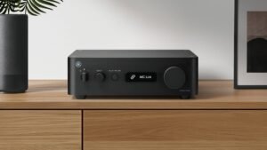 Yamaha: Hi-Fi compacto com TUDO. Um deles é amplificador!