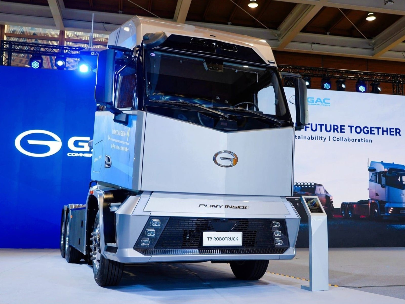 Sem motorista, elétrico: o caminhão do futuro é real.